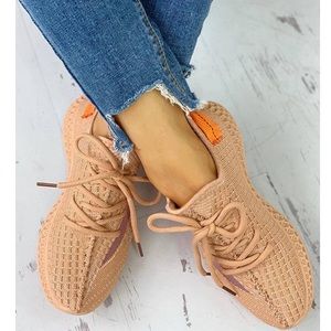 •womens• athletic shoes - size 8.5